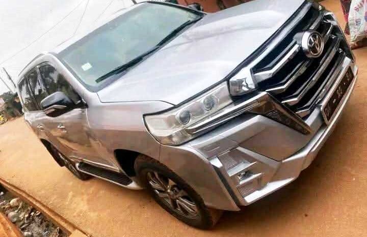 
Toyota Land Cruiser 2022 révolution 2024 à vendre Yaoundé full									