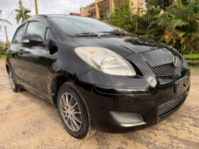 Toyoya Yaris 2010 occasion Dubai Douala